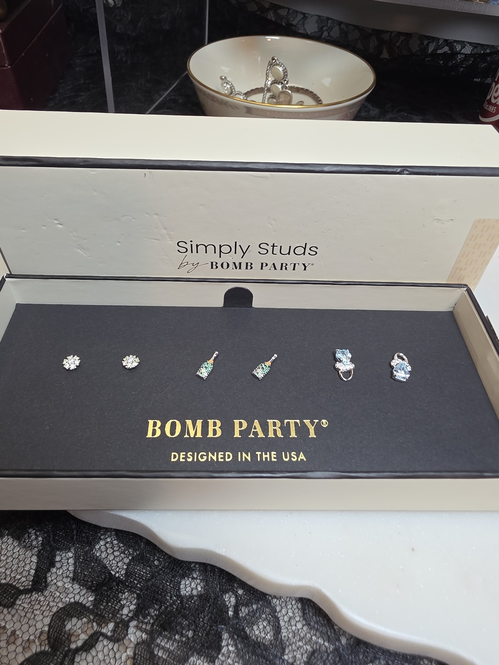 BP Simply Studs Earring Set - Put A Ring On It